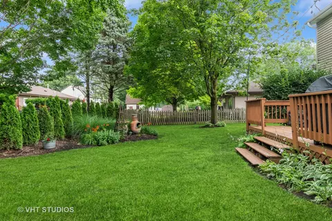 Exterior - 600 Maple Ave, Elburn, IL 60119 photo 7 of 7