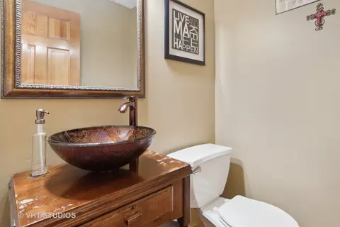 Bath - 600 Maple Ave, Elburn, IL 60119 photo 3 of 3