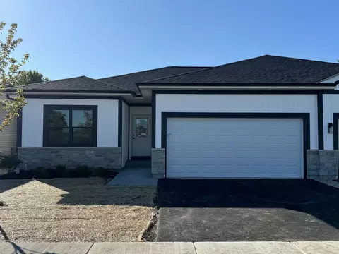 914 Partridge Cir, Marengo, IL 60152