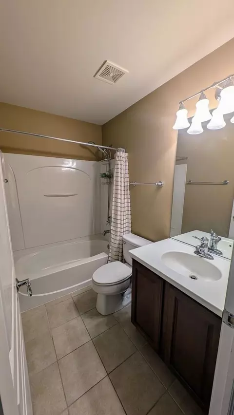 1061 Crane Pt, Elgin, IL 60124 photo 15