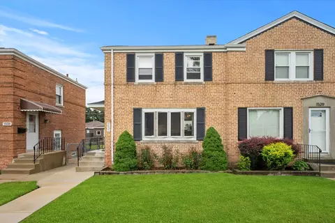 1531 N 23rd Ave, Melrose Park, IL 60160
