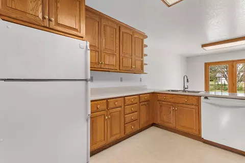 12 Chad Ave, Sullivan, IL 61951 photo 13
