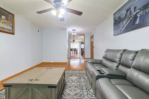 Living - 9349 Maple Ln, Des Plaines, IL 60016 photo 1 of 3