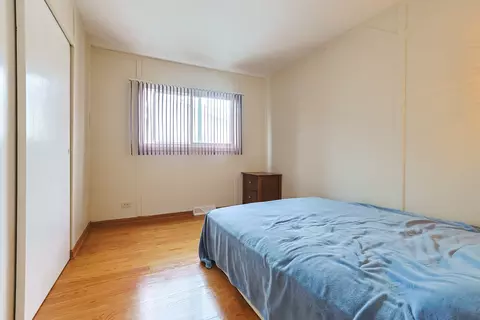 Bedroom - 9349 Maple Ln, Des Plaines, IL 60016 photo 4 of 5