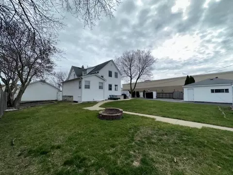 Exterior - 314 N Chestnut St, Addison, IL 60101 photo 11 of 22