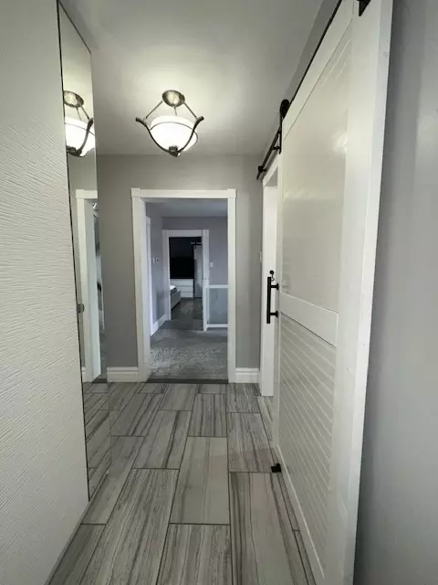 Entry Way - 314 N Chestnut St, Addison, IL 60101 photo 4 of 6