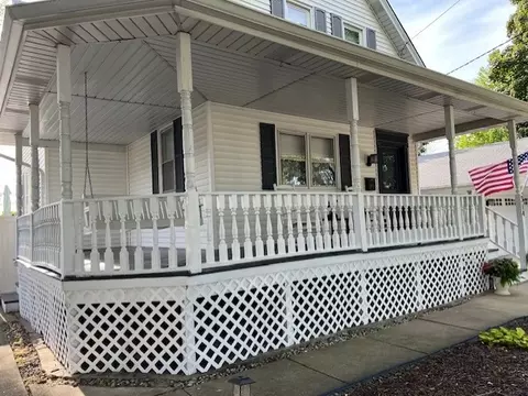Exterior - 314 N Chestnut St, Addison, IL 60101 photo 14 of 22