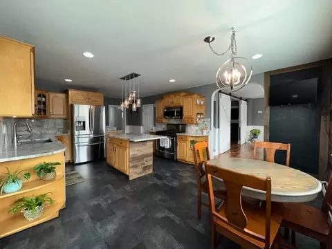 Kitchen - 314 N Chestnut St, Addison, IL 60101 photo 2 of 2