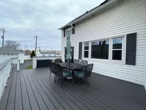 Exterior - 314 N Chestnut St, Addison, IL 60101 photo 5 of 22