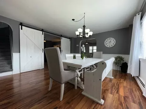 Dining - 314 N Chestnut St, Addison, IL 60101 photo 2 of 2