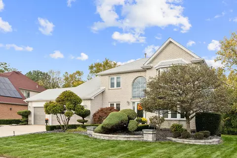 3608 Edgewater Dr, Hazel Crest, IL 60429 photo 2