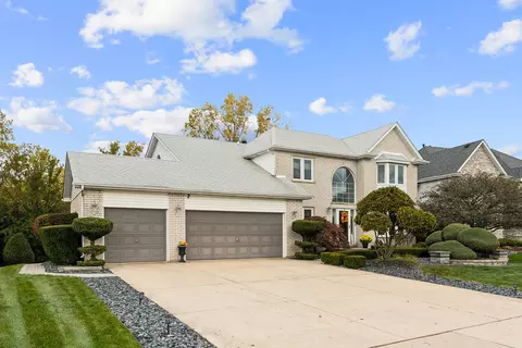 3608 Edgewater Dr, Hazel Crest, IL 60429 photo 4