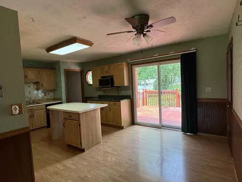 7912 Elm St, Harvard, IL 60033 photo 3