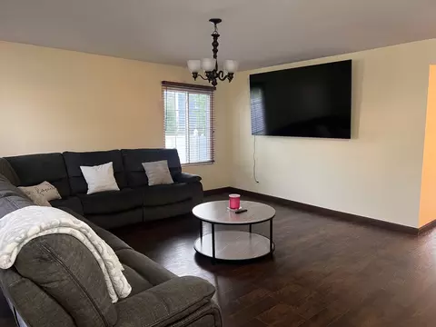 Living - 1310 Burns Dr, Elgin, IL 60120 photo 2 of 2