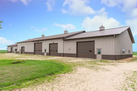 7105 State Route 64, Clare, IL 60111