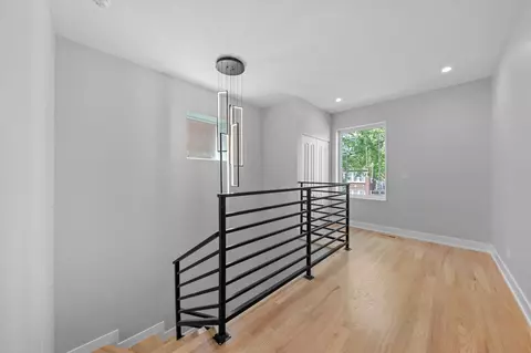 Entry Way - 1523 E 72nd St, Chicago, IL 60619 photo 2 of 2
