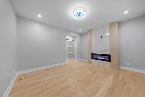 Living - 1523 E 72nd St, Chicago, IL 60619 photo 5 of 6