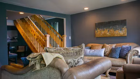 Living - 136 Richton Rd, Steger, IL 60475 photo 1 of 1