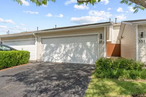 353 Dogwood Ter #353, Buffalo Grove, IL 60089