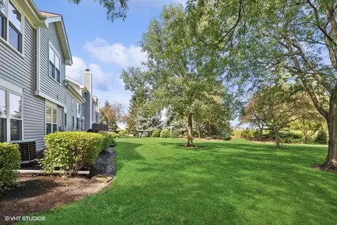 Exterior - 2 Cedar Grove Ct #0, Algonquin, IL 60102 photo 4 of 4