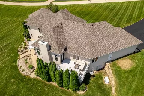View/Area - 8703 Overlook Dr, Roscoe, IL 61073 photo 1 of 16