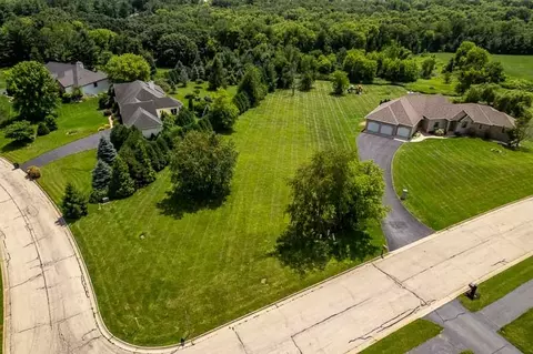 View/Area - 8703 Overlook Dr, Roscoe, IL 61073 photo 15 of 16