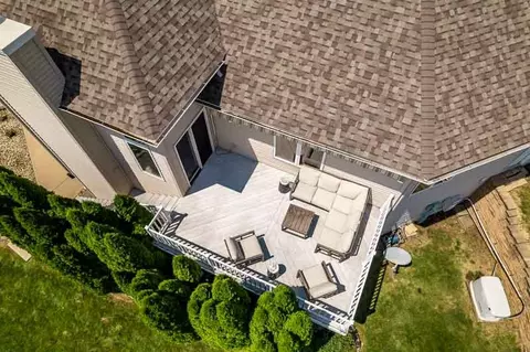 Exterior - 8703 Overlook Dr, Roscoe, IL 61073 photo 11 of 15