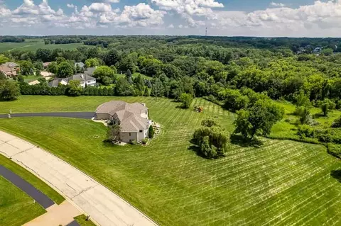 View/Area - 8703 Overlook Dr, Roscoe, IL 61073 photo 4 of 16