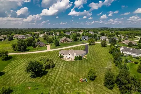 View/Area - 8703 Overlook Dr, Roscoe, IL 61073 photo 12 of 16