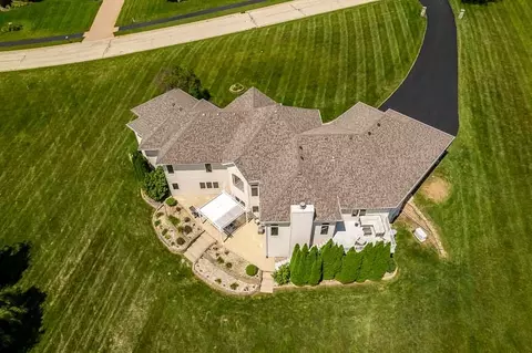 View/Area - 8703 Overlook Dr, Roscoe, IL 61073 photo 8 of 16