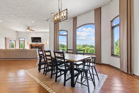 Dining - 8703 Overlook Dr, Roscoe, IL 61073 photo 3 of 4