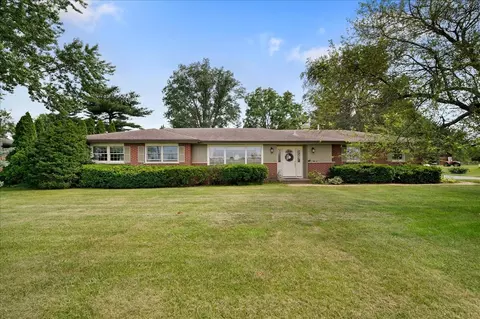 42 W875 Wheeler Rd, Sugar Grove, IL 60554