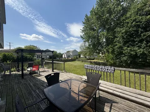 5557 Wesmere Lakes Ct, Plainfield, IL 60586 photo 3