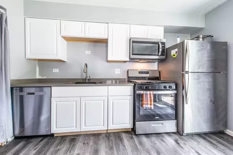180 Betty Ct #A, Bartlett, IL 60103 photo 6