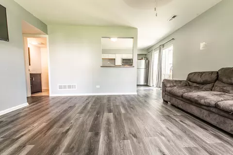 180 Betty Ct #A, Bartlett, IL 60103 photo 12
