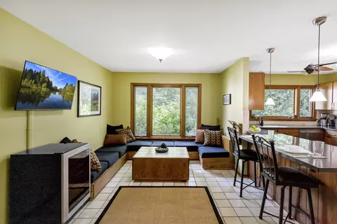 605 Oakview Dr, Algonquin, IL 60102 photo 17