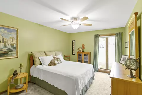 605 Oakview Dr, Algonquin, IL 60102 photo 27