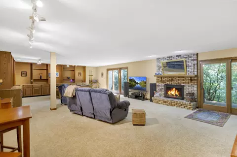 605 Oakview Dr, Algonquin, IL 60102 photo 33