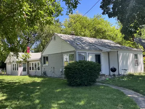 120 E Maple Ave, Villa Park, IL 60181