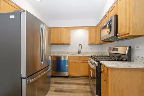 Kitchen - 7251 S Ferdinand Ave, Bridgeview, IL 60455 photo 2 of 3