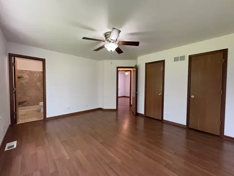 Bedroom - 1165 Sawmill Ln, Algonquin, IL 60102 photo 1 of 4