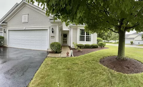 1531 Countryside Dr, Shorewood, IL 60404