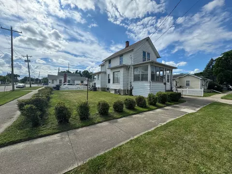 903 Canal St, Ottawa, IL 61350