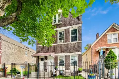 3038 W 40th St, Chicago, IL 60632
