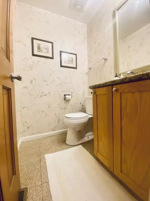 411 Hickory Dr, Wheeling, IL 60090 photo 11