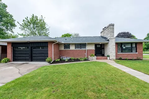 1700 21st St, Zion, IL 60099