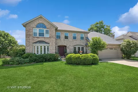 2809 Tory Ct, Lisle, IL 60532