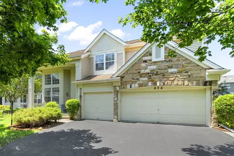 272 Pembrook Ln, Mundelein, IL 60060