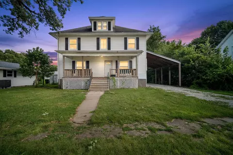 203 W Walnut St, Fairbury, IL 61739