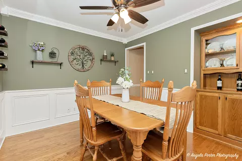 Dining - 3713 Maple Ave, Mchenry, IL 60050 photo 2 of 3